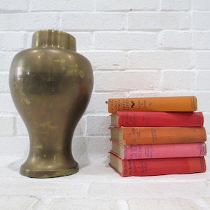 Vintage Large Brass Vase // Oversize Brass Urn, Large Floral Vase, Hollywood Regency Glam Vase, Art Deco Nouveau Sculptural Ginger Jar Style