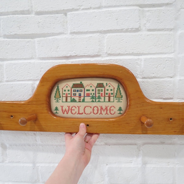 Vintage Wooden Coat Rack // Handmade Embroidered Welcome Sign Coat Hooks, Peg Rack, Entryway Mudroom Storage Organizer, Boho Kitschy