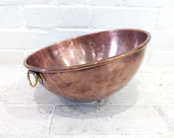 Vintage Copper Mixing Bowl // 10.5" England Weathered Copper Bowl, Copper Whisking Whipping Bowl, Rustic Farmhouse Kitchen Wall Hanging