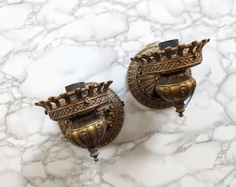 Mid Century Wall Sconces Pair // Vintage Ornate Cast Metal Art Deco Sconces, Wall Lights Set, Faux Brass Art Nouveau Bathroom Lamps