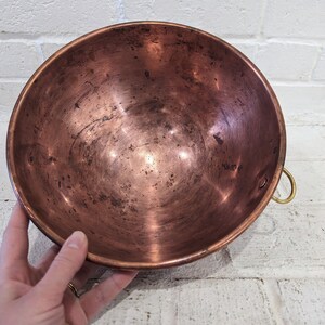 Vintage Copper Mixing Bowl // 10.5 England Weathered Copper Bowl, Copper Whisking Whipping Bowl, Rustic Farmhouse Kitchen Wall Hanging zdjęcie 4