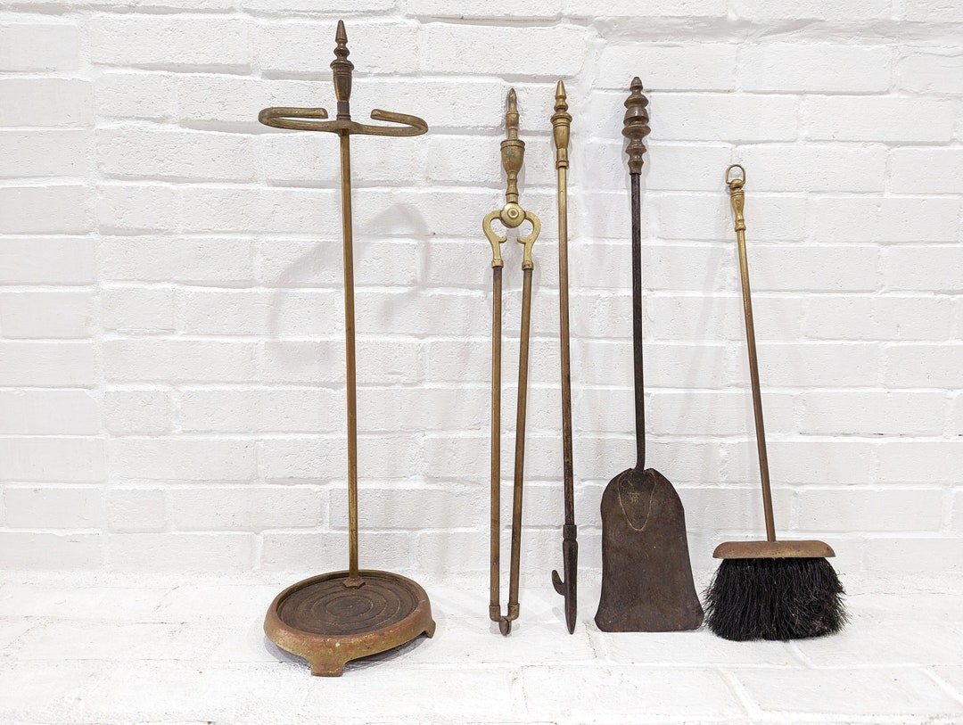 Mismatched Vintage Fireplace Tools Set // Brass Finial Design Fireplace