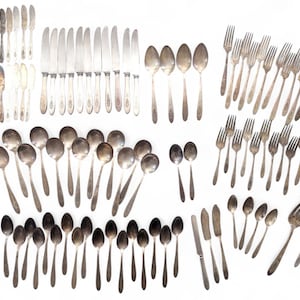 Vintage Silver Plated Flatware Set // 96 Pieces Community Plate Silverware Utensils Replacement Pieces Rustic Wedding Farmhouse Serving Set