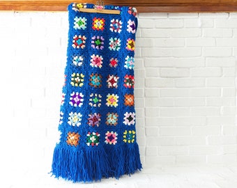 Vintage Blue Granny Square Blanket // Colorful Crochet Throw Blanket, Bedspread Blanket with Fringe, Multicolor Yarn Knitted