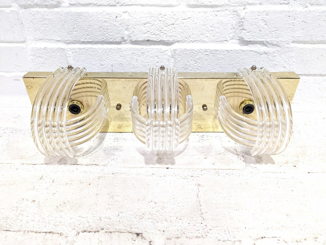 Vintage Vanity Light Fixture With Acrylic Shades // Waterfall Style