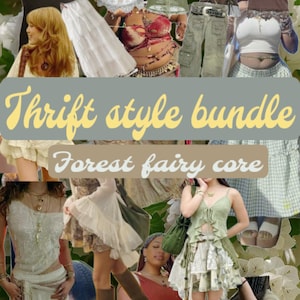 Op de afbeelding: Een collage van tweedehands kleding in de forest fairy core esthetiek. De afbeelding toont verschillende tops, rokken en broeken in aardetinten, met kant en ruches details. Tekst luidt "Thrift style bundle" en "Forest fairy core".