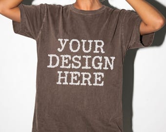 Comfort Colors C1717 Espresso Tshirt Mockup | CC 1717 T-Shirt Mock-up | Realistisches Studio weibliches Modell | Trendy Oversized Frauen Shirt Mock