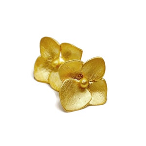 Hydrangea Stud Earrings  Small Flower Studs ,18K  Gold Vermeil Post Earring , ARTISAN HANDMADE by Sheri Beryl