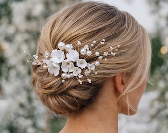 Pettine per capelli da sposa con perle e fiori in ceramica / Accessorio per capelli da sposa dorato / Copricapo floreale per acconciatura raccolta da sposa