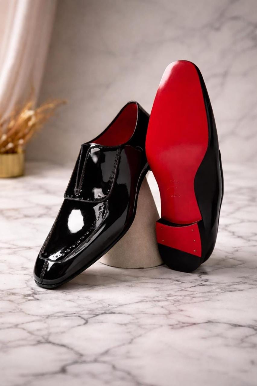 red and black womens dress shoes Turkish Linen Towel main image 1