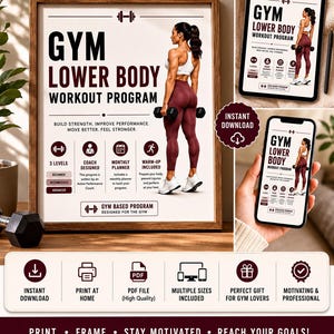 Może przedstawiać: Oprawiony wydruk zatytułowany "GYM LOWER BODY WORKOUT PROGRAM" z kobietą trzymającą hantle. Wydruk zawiera ikony dla 3 poziomów, zaprojektowane przez trenera, miesięczny planer i rozgrzewkę w zestawie. Natychmiastowe pobieranie.