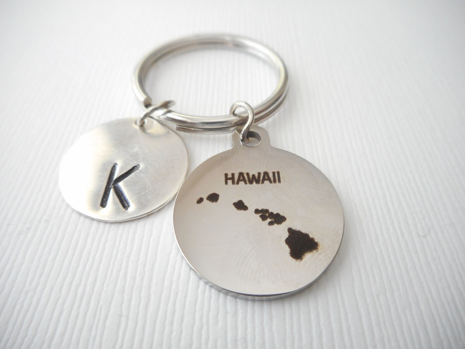 Hawaii Initial Keychain/ Hawaii gift State of Hawaii Etsy