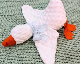 Minky Goose Stuffy