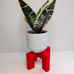 Red Acrylic Resin Plant Stand, Modern Color Theory Decor