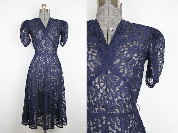 1930's/40's Navy Blue Lace Swing Dress / Size Smal