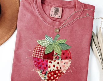 Patchwork Strawberry PNG, Strawberry PNG, Patchwork Quilted Farmhouse Berry Png, Vintage Quilt Strawberry Design, Retro Summer Shirt Png