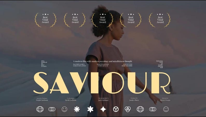 Puede incluir: Cartel de la pel&iacute;cula "Saviour" con una mujer con un vestido marr&oacute;n. El t&iacute;tulo est&aacute; en oro, con texto sobre los temas y premios de la pel&iacute;cula. El fondo es un paisaje des&eacute;rtico.