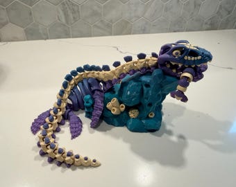 Articulated Plesiosaurus Skeleton – 3D Printed Ocean Dino Desk Toy with Lobster