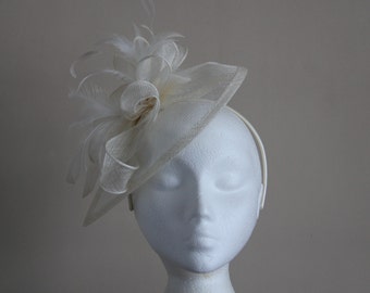 Wedding Fascinators Mini Hats Etsy Uk