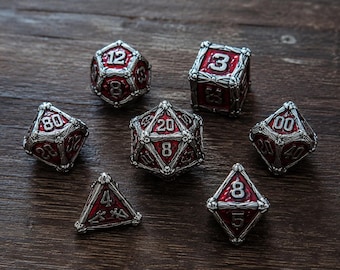 Bloedrode metalen dobbelstenenset, gotische DND-dobbelstenen, polyhedrale RPG-dobbelstenenset, vampierdobbelstenen, Dungeon Master-cadeau, D20-dobbelstenen, gamingdobbelstenen op tafel