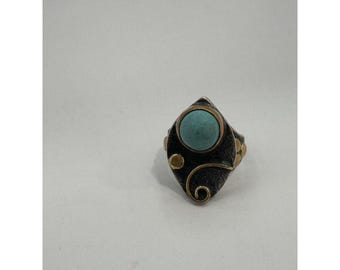 Vintage Turquoise Stone Ring Size 7.75 Sterling Silver Brass Accent Statement