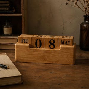 Perpetual Block Calendar for Desk, Month Date Display Blocks for Teacher, Student, Rustic Farmhouse Office Decor