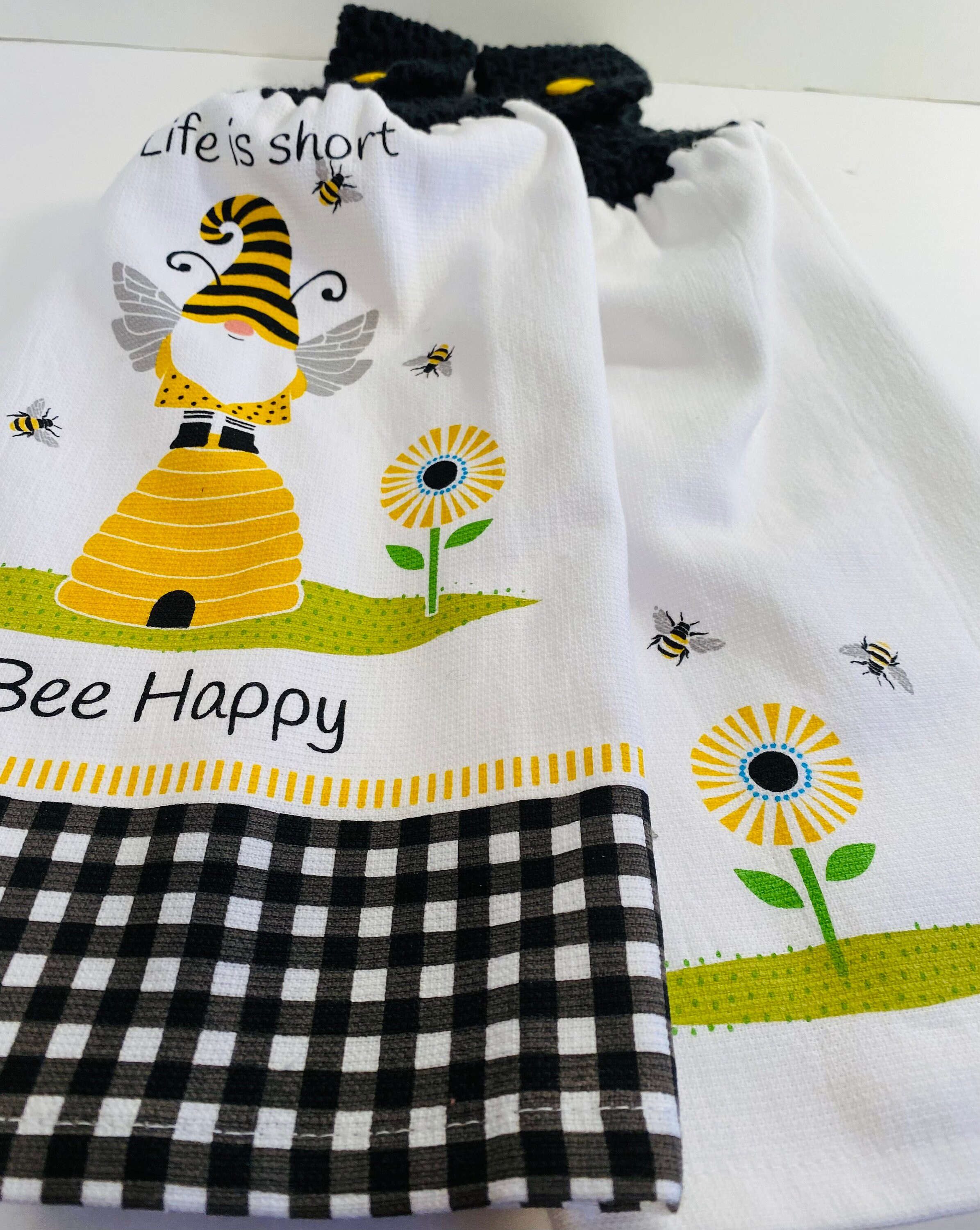 New! Let's BEE Happy Woven Kitchen Dish Towel Set Bees Gingham Honeycomb