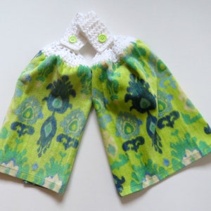Tangler Lime Crochet Top Kitchen Hand Towel Set of 2