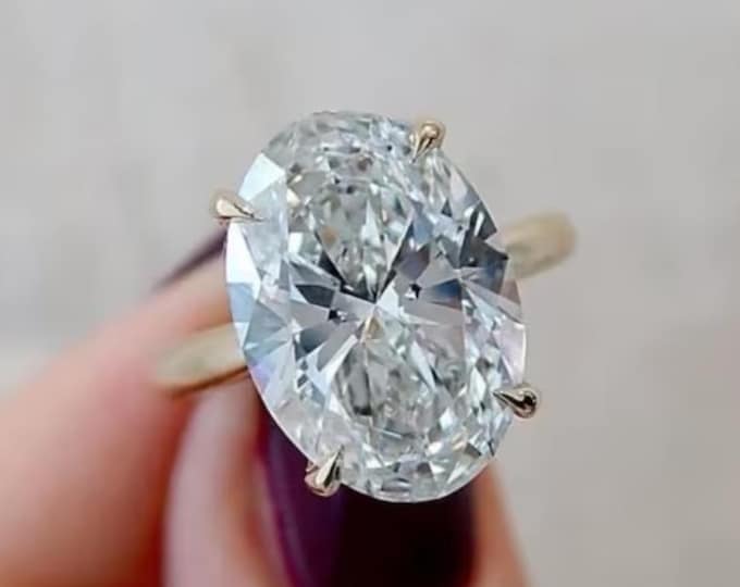 Oval Cut Moissanite Engagement Ring, 14K Solid Gold Tulip Inspired Solitaire Ring, Minimalist Bridal Ring, Promise Ring, Anniversary Gift