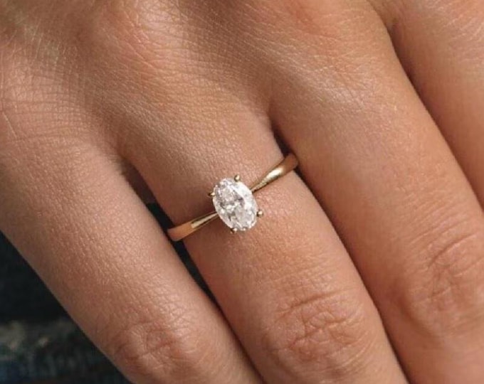 Oval Cut Solitaire Engagement Ring, 14K Gold Minimalist Proposal Ring, Anniversary Gift for Her, Elegant Promise Ring, Dainty Bridal Jewelry