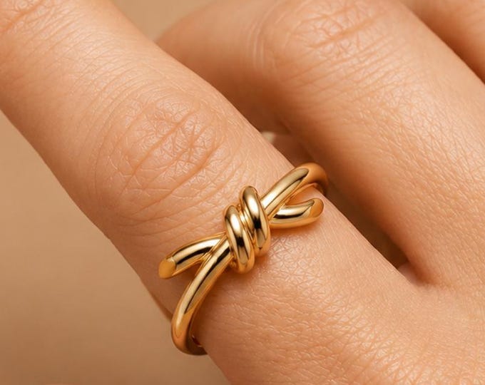 Gold Knot Stacking Ring, Delicate Solid Yellow Gold Wedding Bow Ring, Minimalist Dainty Promise Ring for Her, Custom Bow Tie Ring
