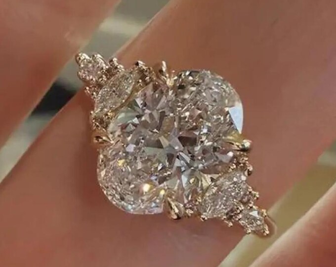 Oval Cut Moissanite Engagement Ring, 14K Solid Gold Wedding Ring, Multi Stone Cluster Luxury Bridal Ring, Romantic Gift For Women