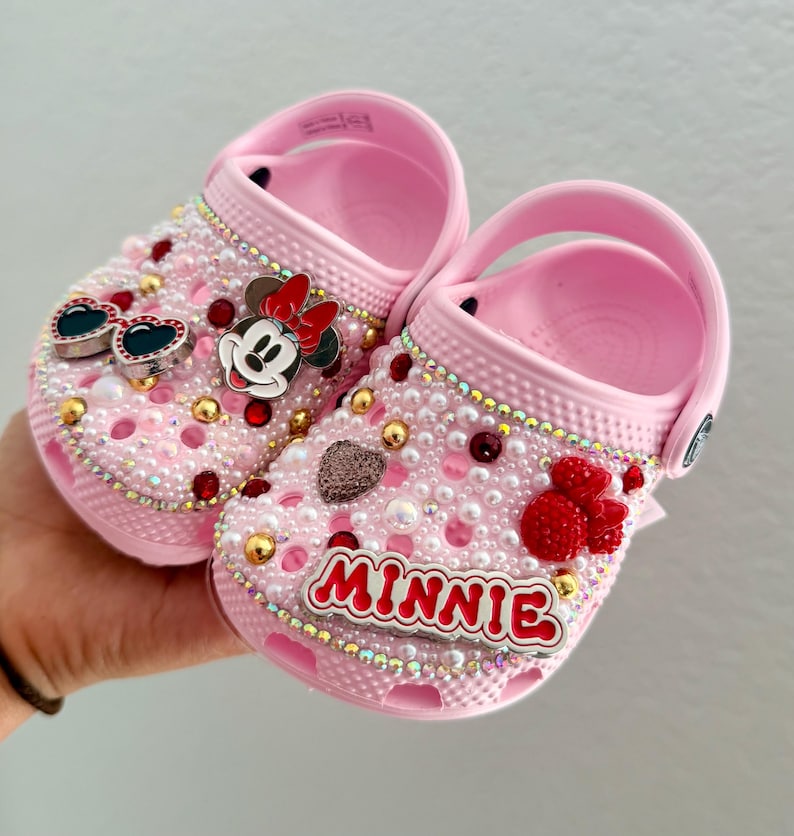custom baby crocs, Minnie Mouse crocs, rhinestone crocs, baby girl shoes, Disney baby outfit, pink crocs baby, bling crocs kids, sparkly baby shoes