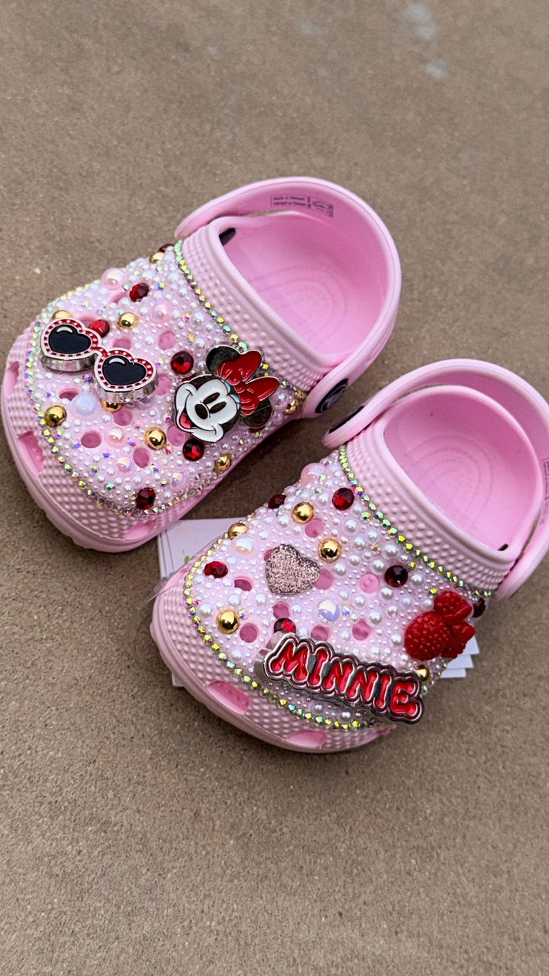 custom baby crocs, Minnie Mouse crocs, rhinestone crocs, baby girl shoes, Disney baby outfit, pink crocs baby, bling crocs kids, sparkly baby shoes