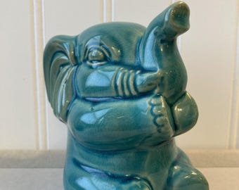 Aqua Blau Elefant Figur Vintage Keramik mit Krakelee Unterglasur