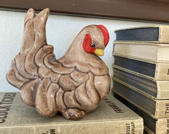 Vintage Keramik Brown Schüchternes Huhn Figur