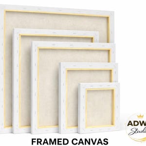 Puede incluir: Cuatro lienzos enmarcados blancos de diferentes tama&ntilde;os, listos para pintar. La tela es de color beige claro, estirada sobre un marco de madera. El texto "FRAMED CANVAS" est&aacute; en la parte inferior.