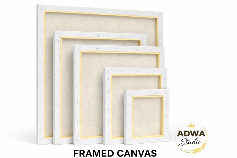 Puede incluir: Cuatro lienzos enmarcados blancos de diferentes tama&ntilde;os, listos para pintar. La tela es de color beige claro, estirada sobre un marco de madera. El texto "FRAMED CANVAS" est&aacute; en la parte inferior.