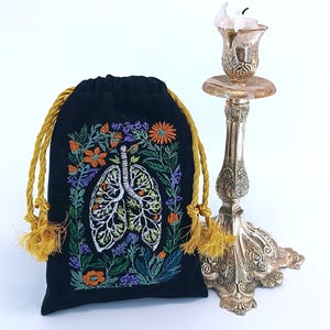 Bolsa de tarot de terciopelo bordada – Pulmones anatómicos, bolsa botánica floral con cordón