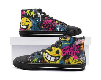 Zapatillas altas personalizadas con cara sonriente de graffiti, zapatos de lona PU con arte callejero.
