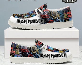 Scarpe slip-on personalizzate Iron Maiden Number Of The Beast, realizzate a mano, regalo di compleanno per appassionati di rock.