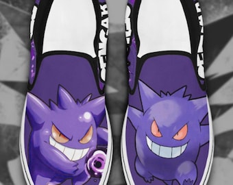 Sneakers slip-on viola personalizzate fatte a mano, ideali per gli appassionati di anime.