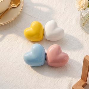 新築祝いのギフト、かわいいハート型のセラミック製取っ手、名入れ可能なドレッサー用取っ手、子供部屋用取っ手、キャンディーカラーのキャビネットハンドル