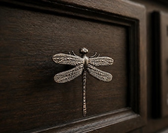 Dragonfly Metal Drawer Knobs, French Minimalist Cabinet Pulls, Nature-Inspired Home Decor,Art Deco Wardrobe Handles,  Housewarming Gift