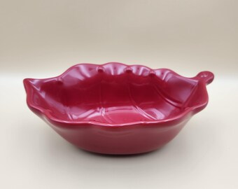Princess House Pavillion Berry Leaf Bowl Dish, 6.5" Long