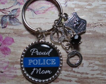 Personalized Proud Police Mom keychain with charms