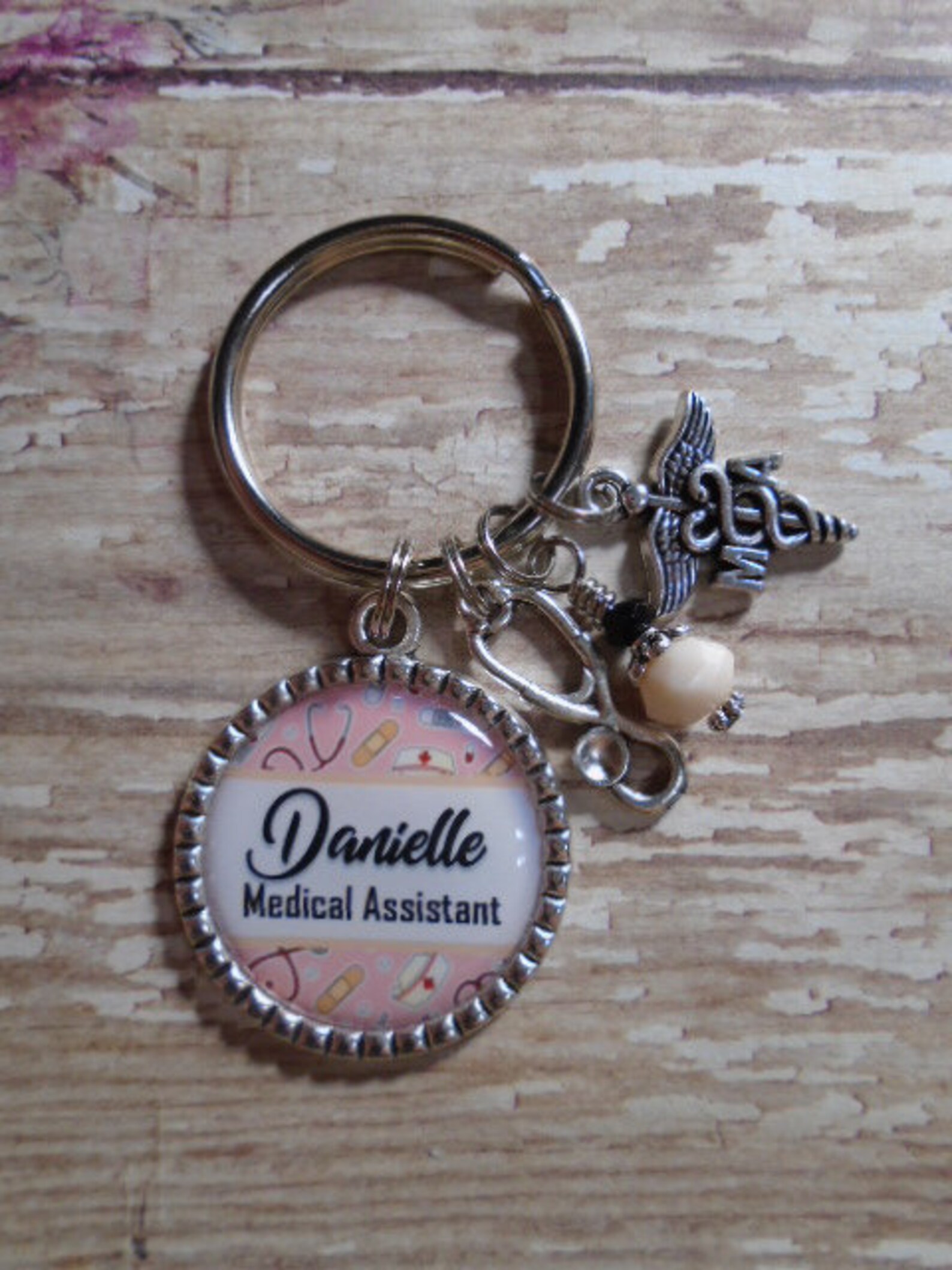 Llavero De Enfermera Con Insignia De Graduación | Cuotas Sin Interés