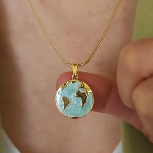 World Necklace, Earth Necklace, Travel Jewelry, Stainless Steel Chain, Minimalist Necklace, Gift for Traveler, Best Friend Gift, World Charm