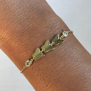 Sterling Silver Dainty Butterfly Bracelet, Butterfly Charm Bracelet, Bridesmaid Jewelry, Trendy Best Friend Gift, Gift for Christmas