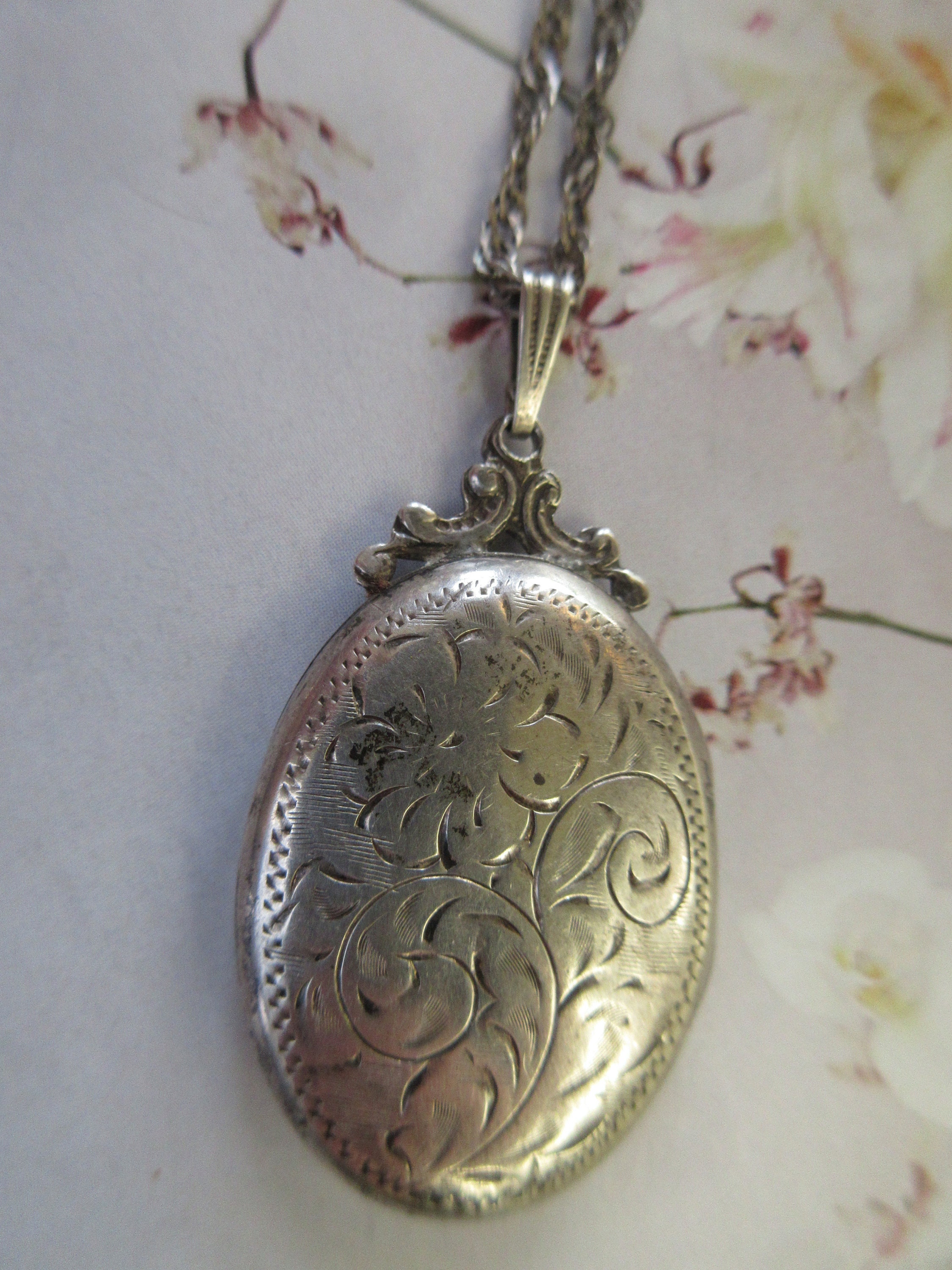 Vintage Sterling Engraved Floral Locket Necklace Hallmarked | Etsy